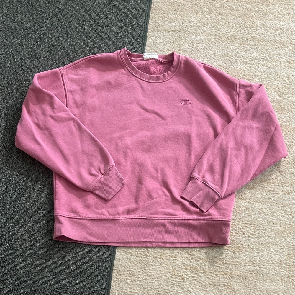 Champion Women's Crew Neck in Pink